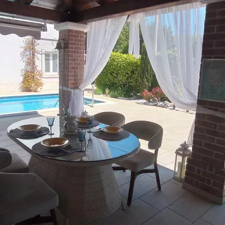 Casa Providenca Willa Kaštelir