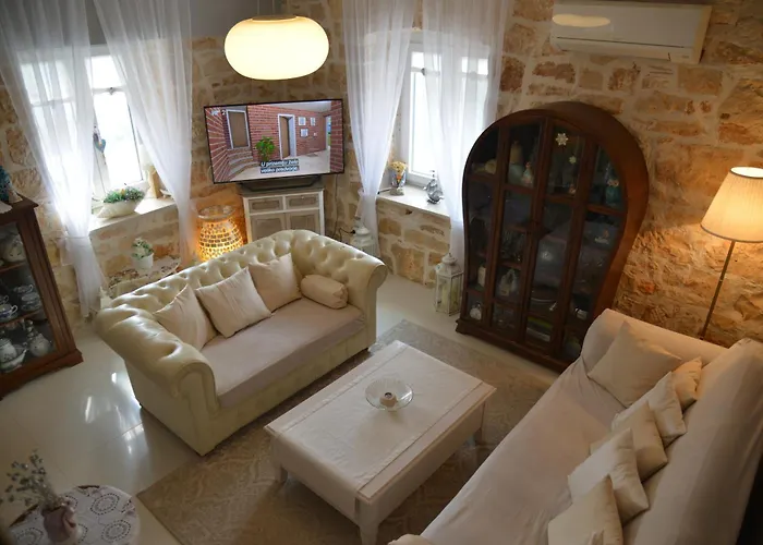 Casa Providenca * Kaštelir